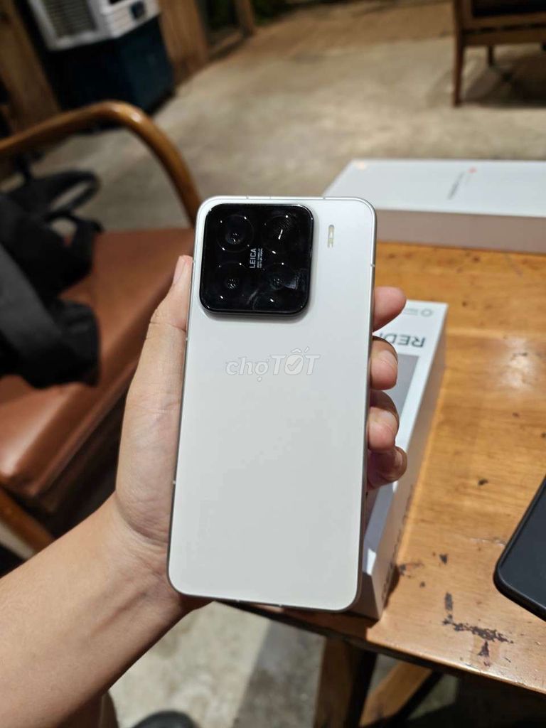 Xiaomi 15 Trắng Mới 99%. Mua bán Điện thoại tại Quận Cẩm Lệ Đà Nẵng được đăng bởi Điện thoại chơi gêm hình 1