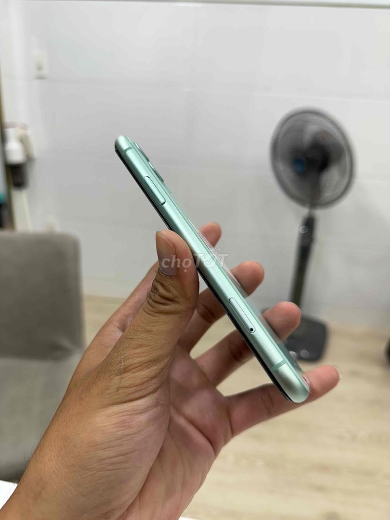 Apple iPhone 11 64GB Xanh mint. Mua bán Điện thoại tại Quận 4 Tp Hồ Chí Minh được đăng bởi nguyễn thanh sang hình 1