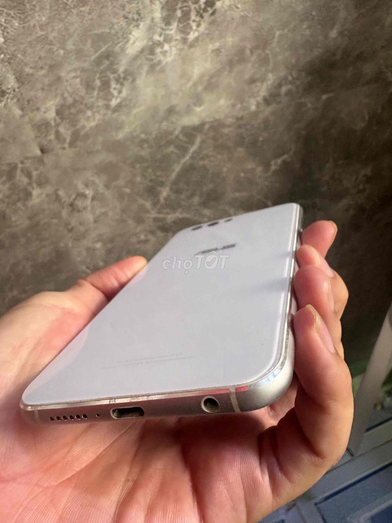 Asus Zenfone 4 Giao lưu. Mua bán Điện thoại tại Huyện Nhơn Trạch Đồng Nai được đăng bởi HD SHOP NHƠN TRẠCH  hình 1