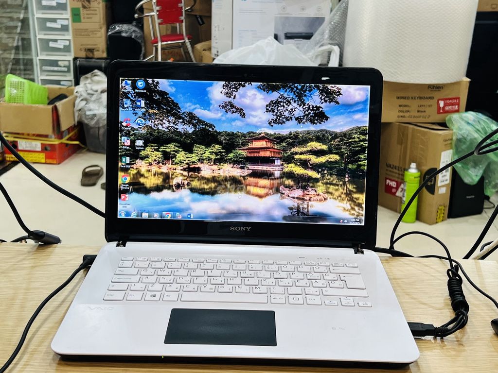 Em có Sony SVF1421 chip Intel Core i3-3217U. Mua bán Laptop tại Quận Đống Đa Hà Nội được đăng bởi Thế Hoàng hình 1