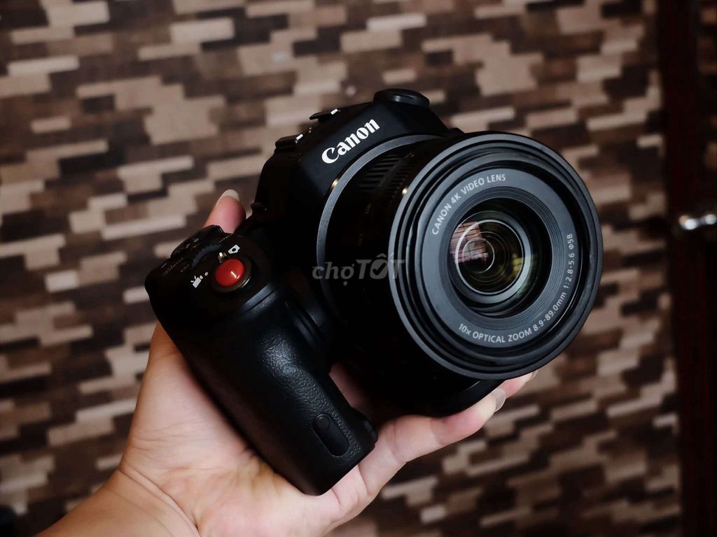 Máy quay phim Canon XC15 Đen chống rung 10x zoom. Mua bán Máy ảnh, Máy quay tại Quận 10 Tp Hồ Chí Minh được đăng bởi Đại Phong hình 1