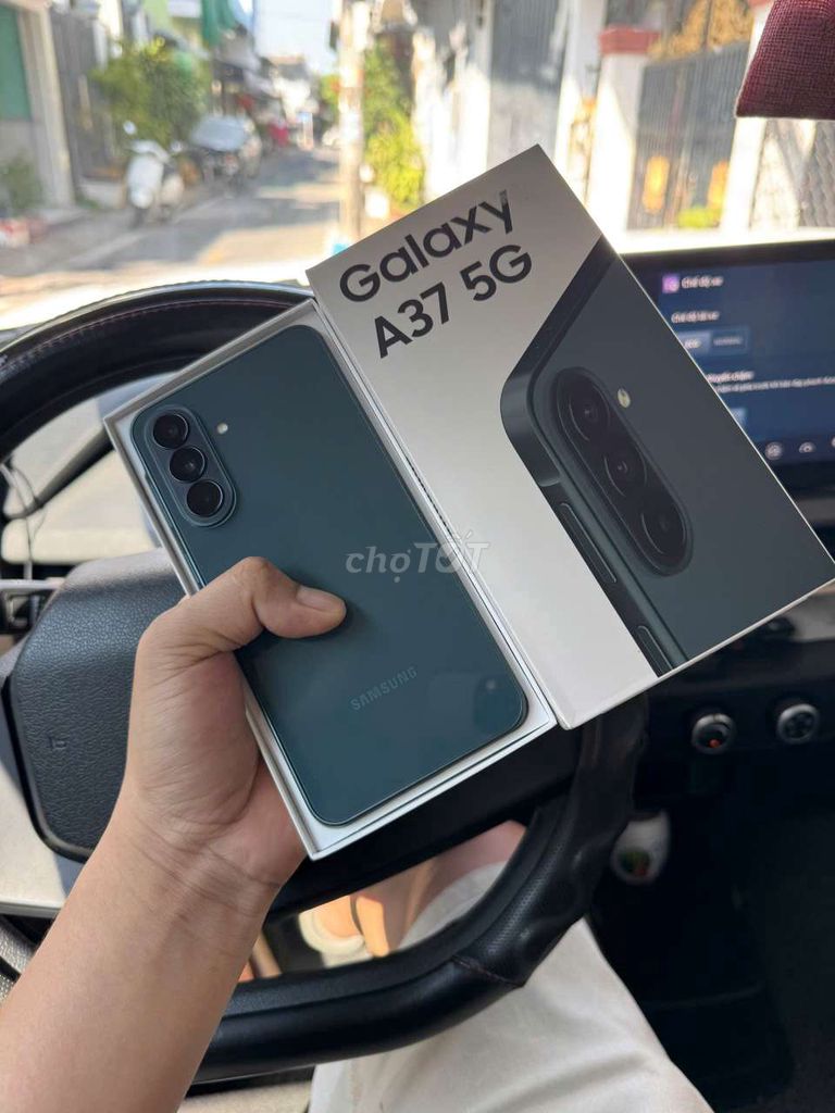 Samsung Galaxy A37 5G Xanh Mới. Mua bán Điện thoại tại Thành phố Cà Mau Cà Mau được đăng bởi Duy Dustin Mobile hình 1