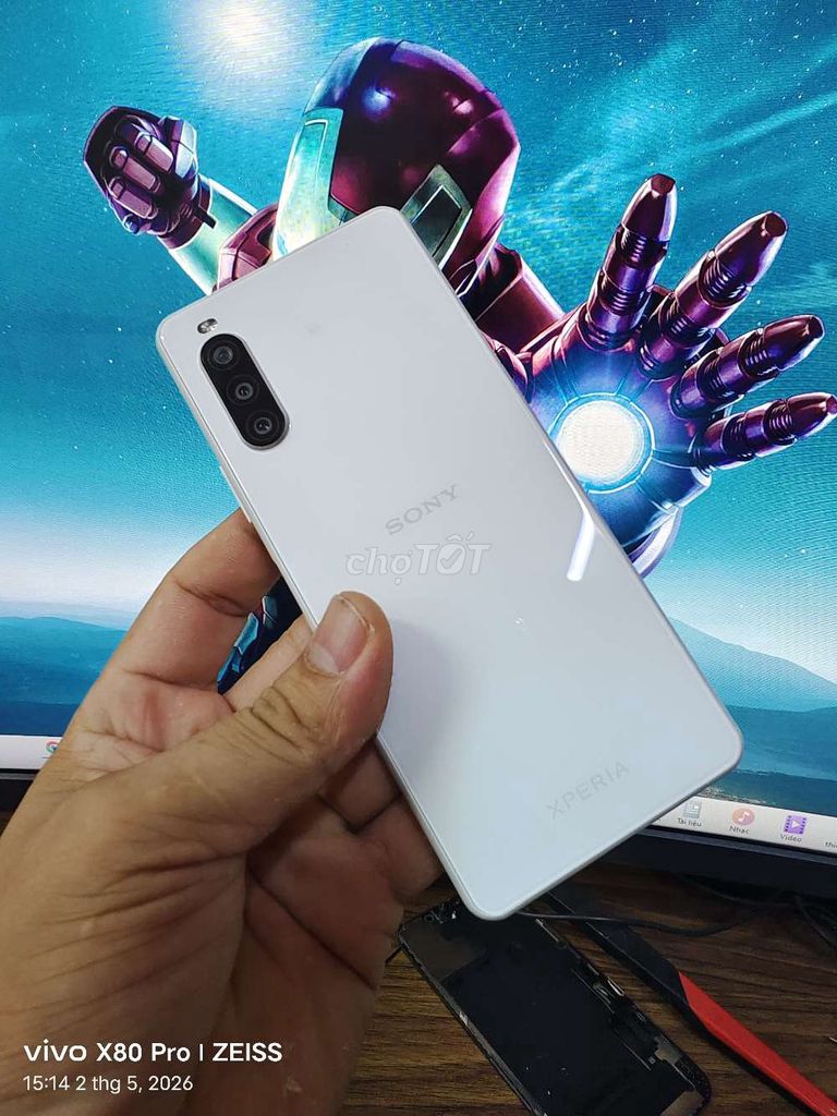 Sony Xperia II 10 Trắng ram6/64. Mua bán Điện thoại tại Thành phố Biên Hòa Đồng Nai được đăng bởi Tùng phát  hình 1
