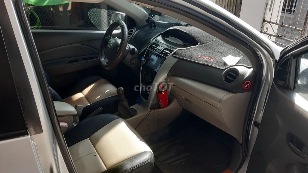 Toyota 2013  - 12500 km. Mua bán Ô tô tại Huyện Phù Ninh Phú Thọ được đăng bởi Minh Le hình 2