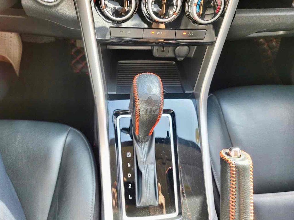 Mitsubishi Xpander 2020 1.5AT - 50711 km. Mua bán Ô tô tại Thành phố Thủ Dầu Một Bình Dương được đăng bởi Thu Trang Mitsubishi hình 8