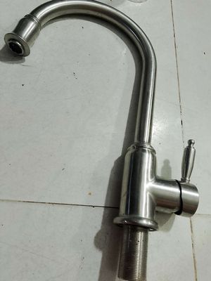 Vòi nóng lạnh Cleopatre lớn Italia. Mua bán Thiết bị vệ sinh, nhà tắm tại Quận 6 Tp Hồ Chí Minh được đăng bởi Ngọc Lực