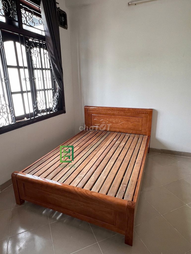 GIƯỜNG NGỦ HIỆN ĐẠI - GIƯỜNG GỖ SỒI GIÁ RẺ- GIÁ RẺ. Mua bán Giường, chăn ga gối nệm tại Quận Phú Nhuận Tp Hồ Chí Minh được đăng bởi Nội Thất Quang Hùng TD hình 1