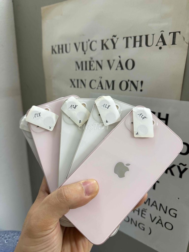Apple iPhone 13 128GB Trắng hồng. Mua bán Điện thoại tại Quận Đống Đa Hà Nội được đăng bởi Nguyễn Huy Dũng hình 1