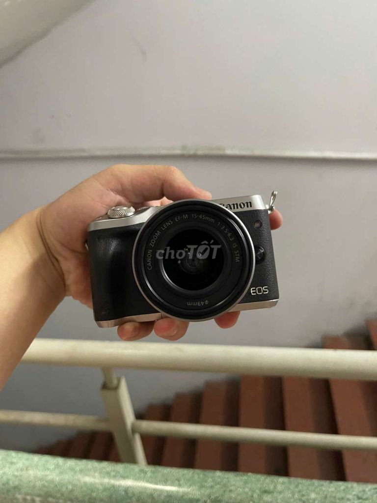 dọn tủ thanh ly canon m6 vs 15 45. Mua bán Máy ảnh, Máy quay tại Quận Tân Bình Tp Hồ Chí Minh được đăng bởi Nguyên hình 1