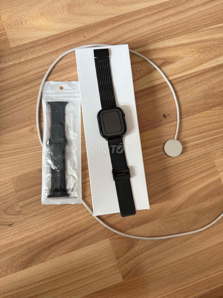Apple Watch Series 10 - 42mm - Black. Mua bán Thiết bị đeo thông minh tại Huyện Hóc Môn Tp Hồ Chí Minh được đăng bởi Thanh Mai hình 1
