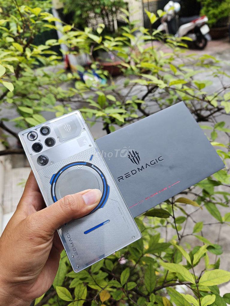 Redmagic 11 pro 16/512 hàng FPT đẹp keng fullbox. Mua bán Điện thoại tại Quận 5 Tp Hồ Chí Minh được đăng bởi thanh liêm hình 1