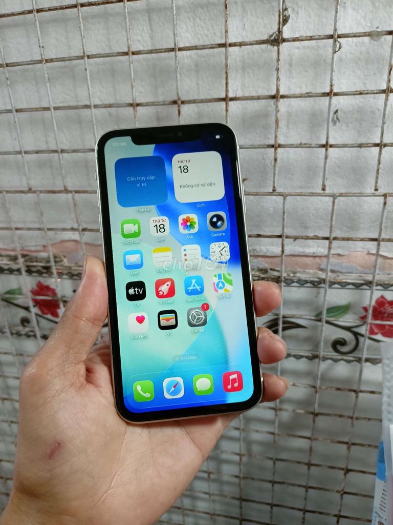 iPhone 11 qt 64GB chuẩn zin full. Mua bán Điện thoại tại Quận Bình Thuỷ Cần Thơ được đăng bởi CH Thuan Mobile hình 1
