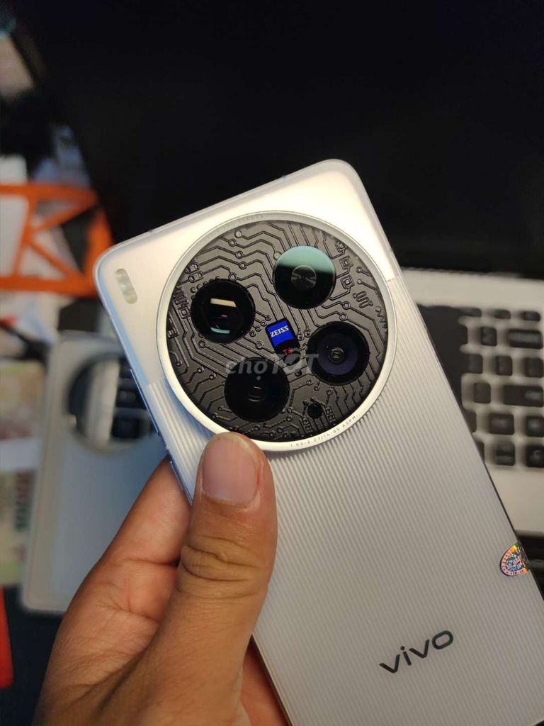 Vivo X200 Ultra 16GB/512GB Trắng. Mua bán Điện thoại tại Huyện Gia Lộc Hải Dương được đăng bởi Vũ Quảng hình 1