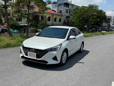 Hyundai Accent 2024 số tự động màu trắng