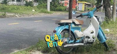 xe đây đủ giây tờ và đã có phụ tùng sẵn mua vê đi. Mua bán Xe máy tại Quận Cẩm Lệ Đà Nẵng được đăng bởi Thắng Trần Beauty Sg