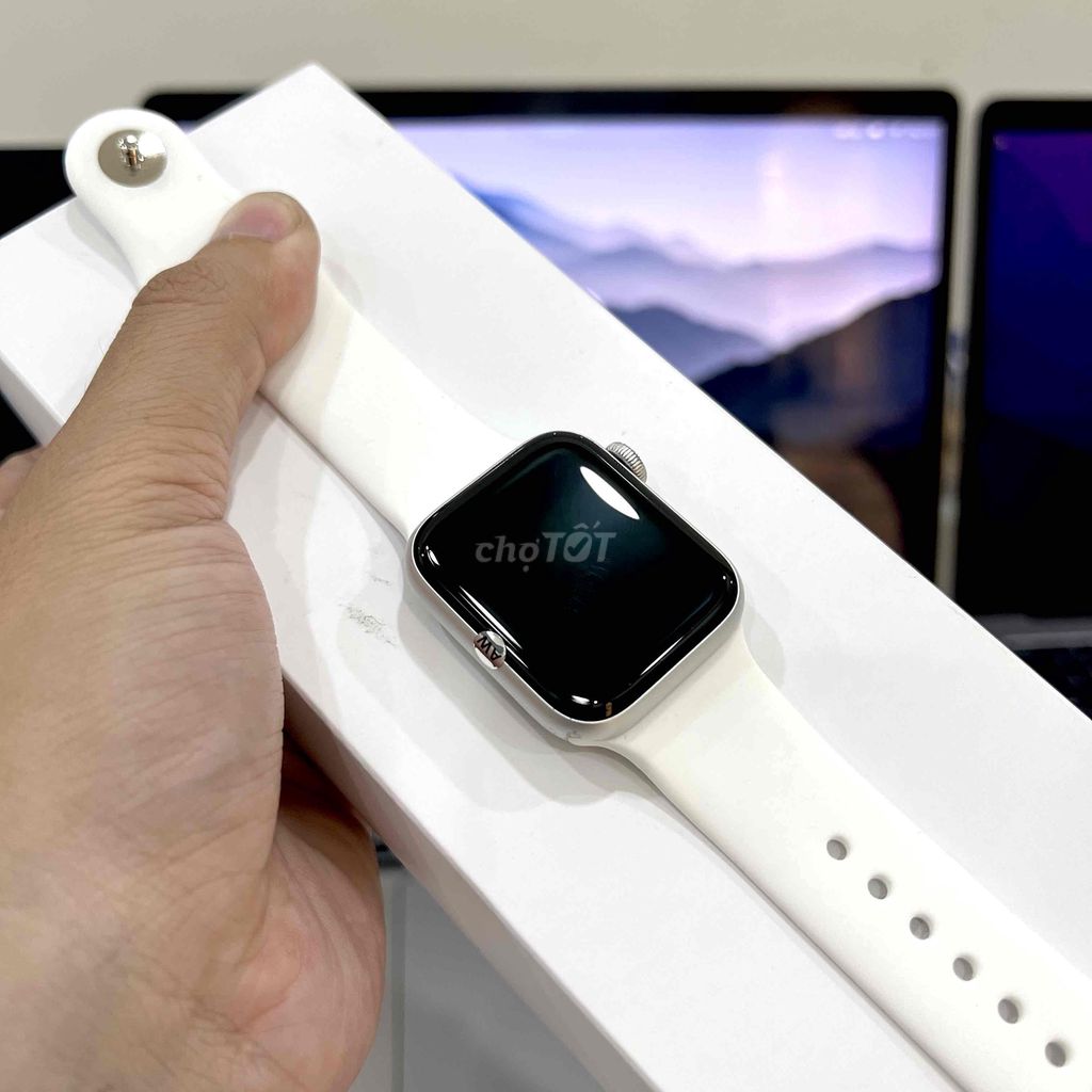 Apple Watch SE LTE 44mm trắng tinh 99% pin cao