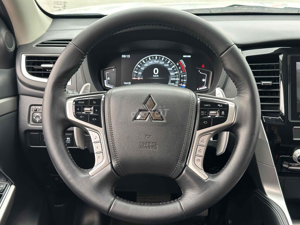 Mitsubishi Pajero Sport 2022 4x4AT 2 Cầu 3 Vạn. Mua bán Ô tô tại Quận Cầu Giấy Hà Nội được đăng bởi Vũ Kiên hình 14