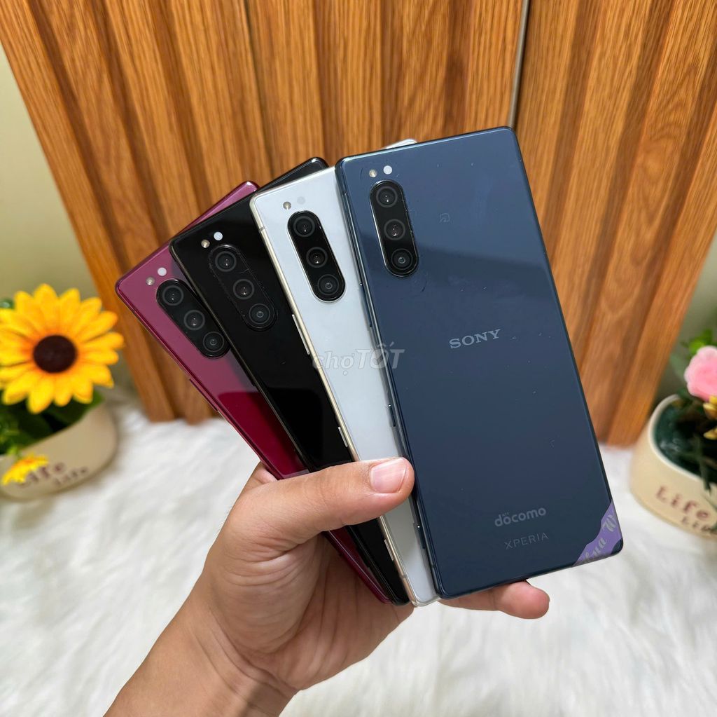 Sony Xperia 5 64GB Đen, Trắng, Đỏ, Xanh. Mua bán Điện thoại tại Quận Gò Vấp Tp Hồ Chí Minh được đăng bởi Di Động Vũ Hà hình 1
