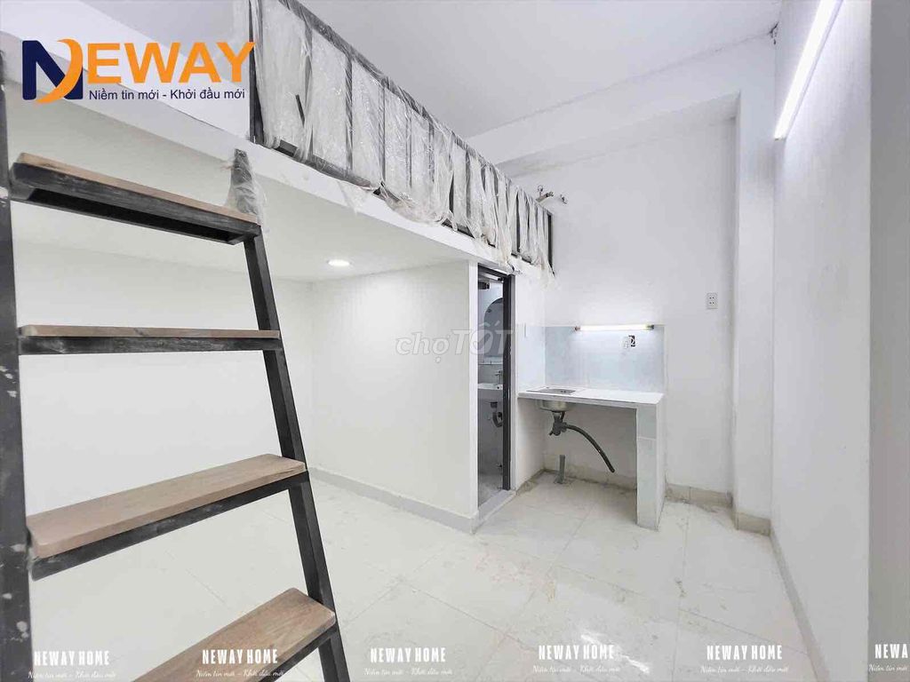 Căn hộ mới xây mặt tiền đường gần cầu Nguyễn Văn Cừ có thang máy