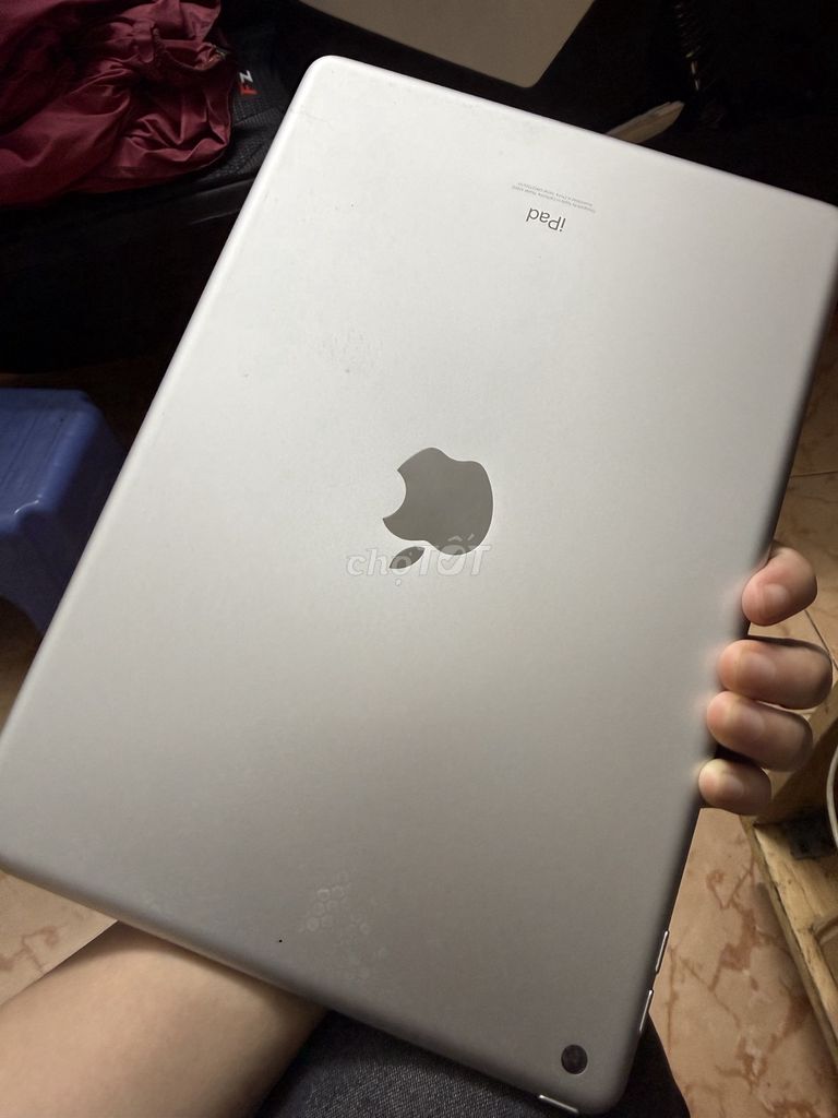 Apple iPad Gen9 64GB Bạc. Mua bán Máy tính bảng tại Quận Hoàn Kiếm Hà Nội được đăng bởi Vu vu hình 1