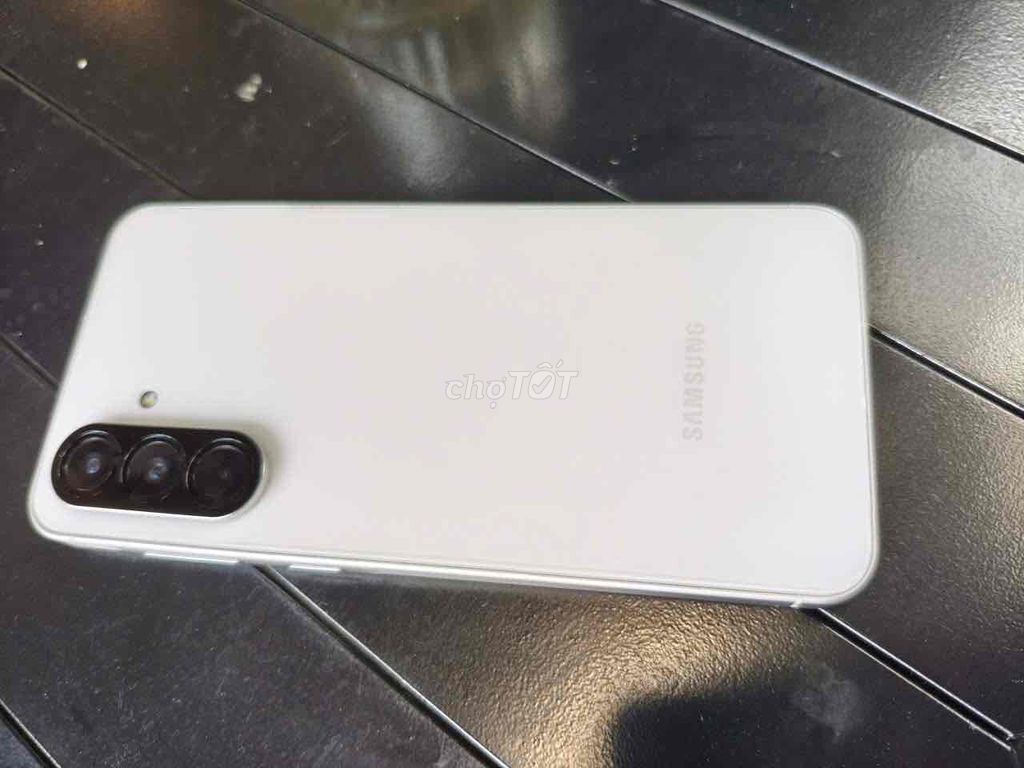 Samsung Galaxy A56 5G 256GB Trắng. Mua bán Điện thoại tại Quận 10 Tp Hồ Chí Minh được đăng bởi Đinh Mai Ngọc hình 1