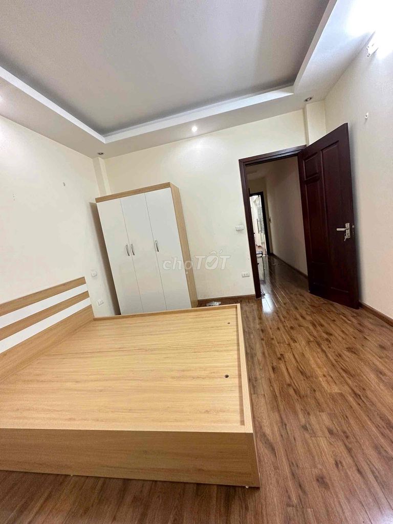 Cực Kì Hiếm,Giá Siêu Tốt Nhỉnh 6tỷ Nhà Ngọc Lâm mà 42M 3tầng 3 Ngủ. Mua bán nhà ở tại Quận Long Biên Hà Nội được đăng bởi Nguyễn Thị Lan hình 4