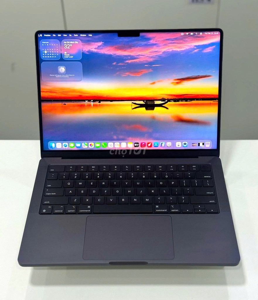 MacBook Pro 14inch M3 Pro 18GB 512GB NEW. Mua bán Laptop tại Quận Hải Châu Đà Nẵng được đăng bởi TTCenter 484 NÚI THÀNH hình 1