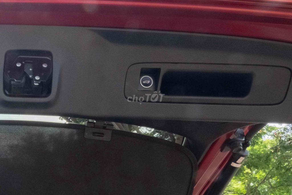 Honda HRV RS 2022- 29000 km, Xe lên nhiều đồ choi. Mua bán Ô tô tại Quận 7 Tp Hồ Chí Minh được đăng bởi SHOWROOM HONDA ÔTÔ QUẬN 7 hình 5