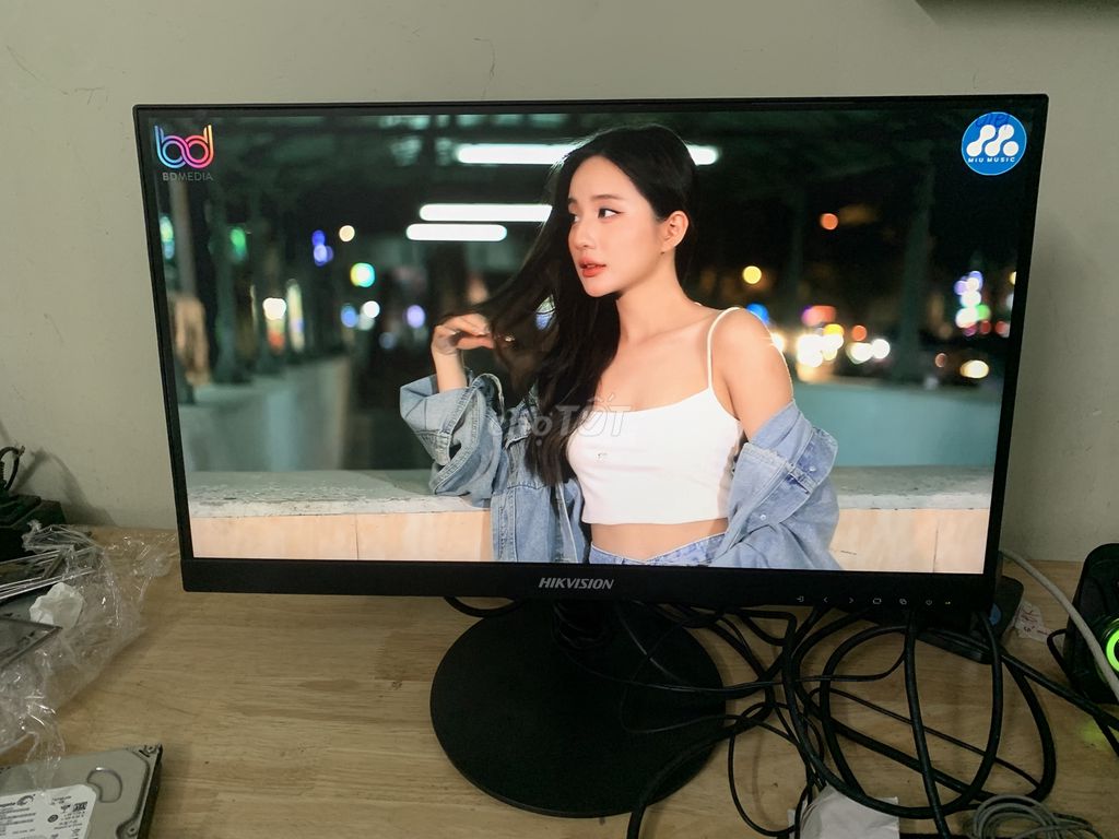 Màn hình 22inch full viền 75Hz