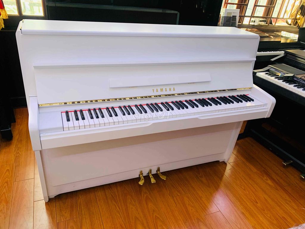 piano cơ yamaha trắng giảm 2 triệu