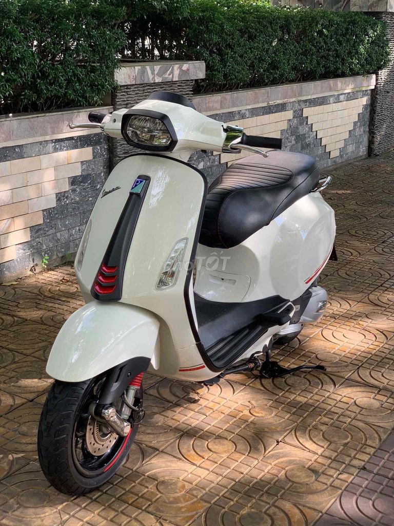 VESPA SPRINT bản Carbon. Mua bán Xe máy tại Thành phố Sa Đéc Đồng Tháp được đăng bởi DUY CƯỜNG hình 2