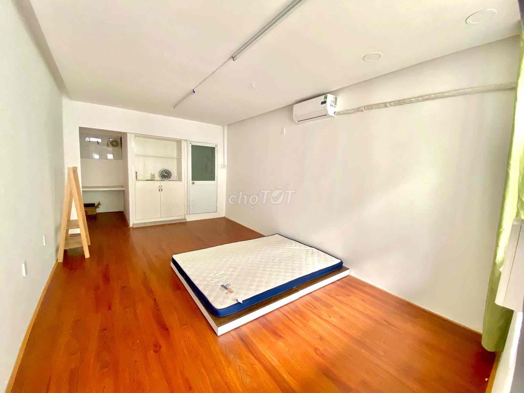 Giường gỗ Pallet 1m6 x 2m mới 90%. Mua bán Giường, chăn ga gối nệm tại Quận 3 Tp Hồ Chí Minh được đăng bởi Hồng Vỹ hình 1