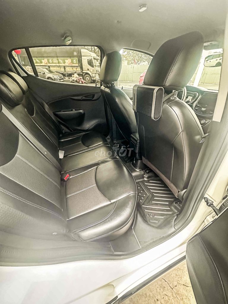 Vinfast Fadil 2020 xe chính chủ lên gần full đồ. Mua bán Ô tô tại Quận 7 Tp Hồ Chí Minh được đăng bởi Tebox hình 5