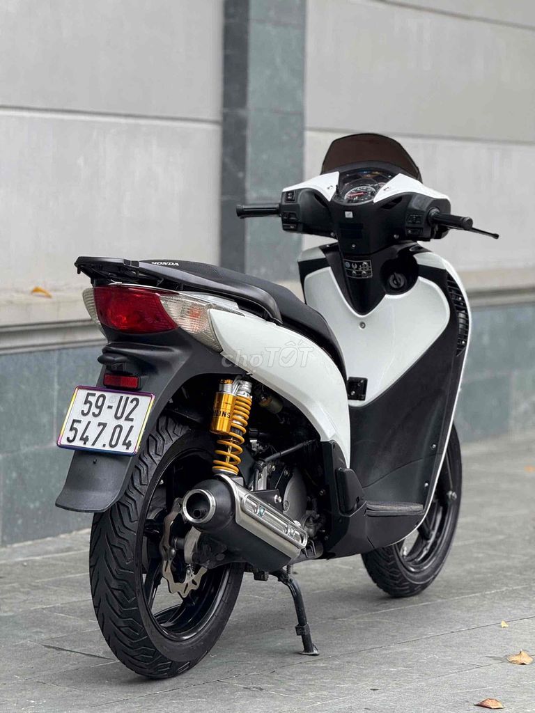 SH 150i 2006 FI 2011 BSTP ( GÓP BAO NỢ 6 ). Mua bán Xe máy tại Thành phố Thủ Đức Tp Hồ Chí Minh được đăng bởi Vũ Vũ hình 9