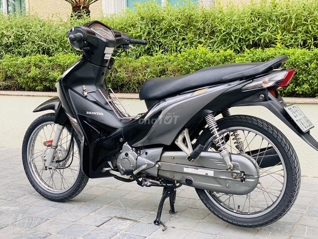 Honda Wave S110 2012 Черный гладкий двигатель..