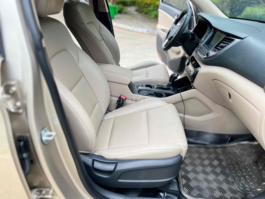 Hyundai Tucson 2.0 AT sản xuất 2019. Mua bán Ô tô tại Quận Hà Đông Hà Nội được đăng bởi A Huan  hình 12