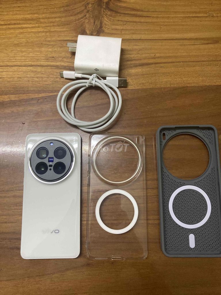 Vivo X200 Pro Trắng 12/256. Mua bán Điện thoại tại Huyện Quốc Oai Hà Nội được đăng bởi Ngnhanyn hình 1