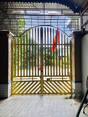 Bán căn nhà sau hội trường 24/3