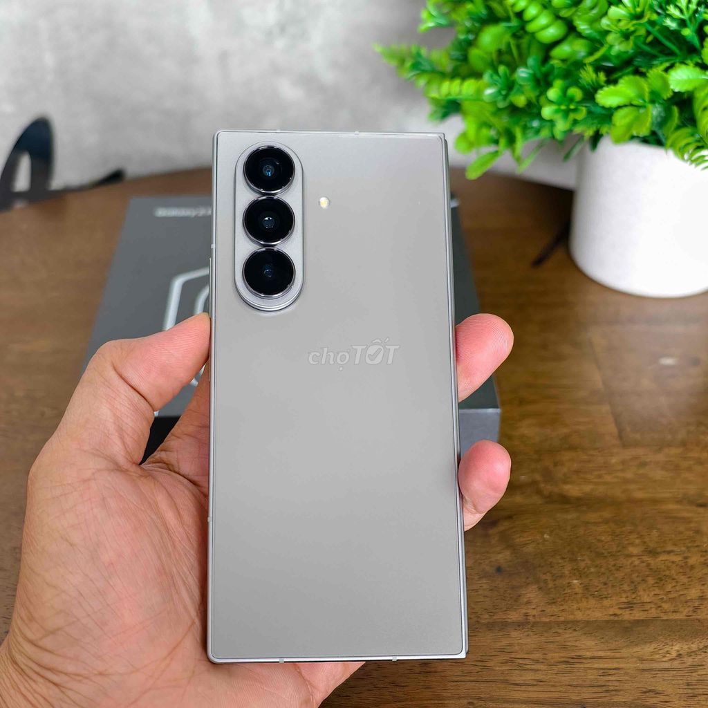 Galaxy Z Fold 7 256Gb Chính Hãng TGDĐ 5/2027. Mua bán Điện thoại tại Quận Bình Thạnh Tp Hồ Chí Minh được đăng bởi Thái Store hình 1