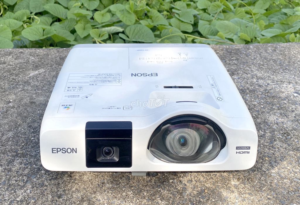 Máy chiếu gần Epson EB-536WT HD, 3.400lumen 95%. Mua bán Đồ dùng văn phòng tại Thành phố Thủ Đức Tp Hồ Chí Minh được đăng bởi Anh Tùng hình 1