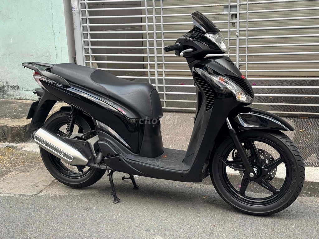Sh 150i Nhập Ý Lên Full 2012 Hàng Zin Linh Kiện. Mua bán Xe máy tại Quận 11 Tp Hồ Chí Minh được đăng bởi MinhTien hình 6