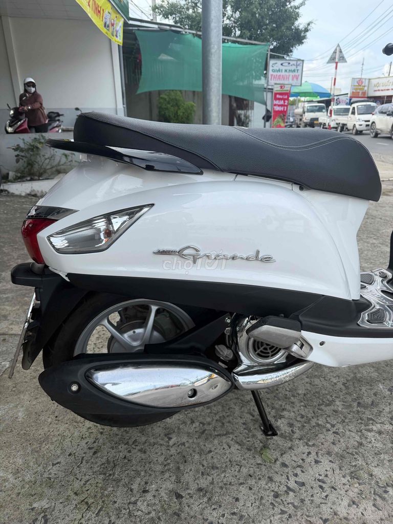 Yamaha Grande màu Trắng. Mua bán Xe máy tại Quận Bình Thuỷ Cần Thơ được đăng bởi thiên phúc hình 4