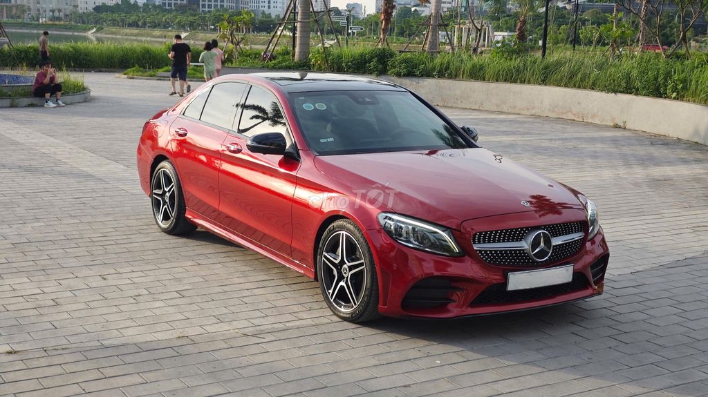 Mercedes Benz 2020 C300 AMG - 78000 km. Mua bán Ô tô tại Quận Thanh Xuân Hà Nội được đăng bởi Nguyễn Tuấn Hoàng hình 20