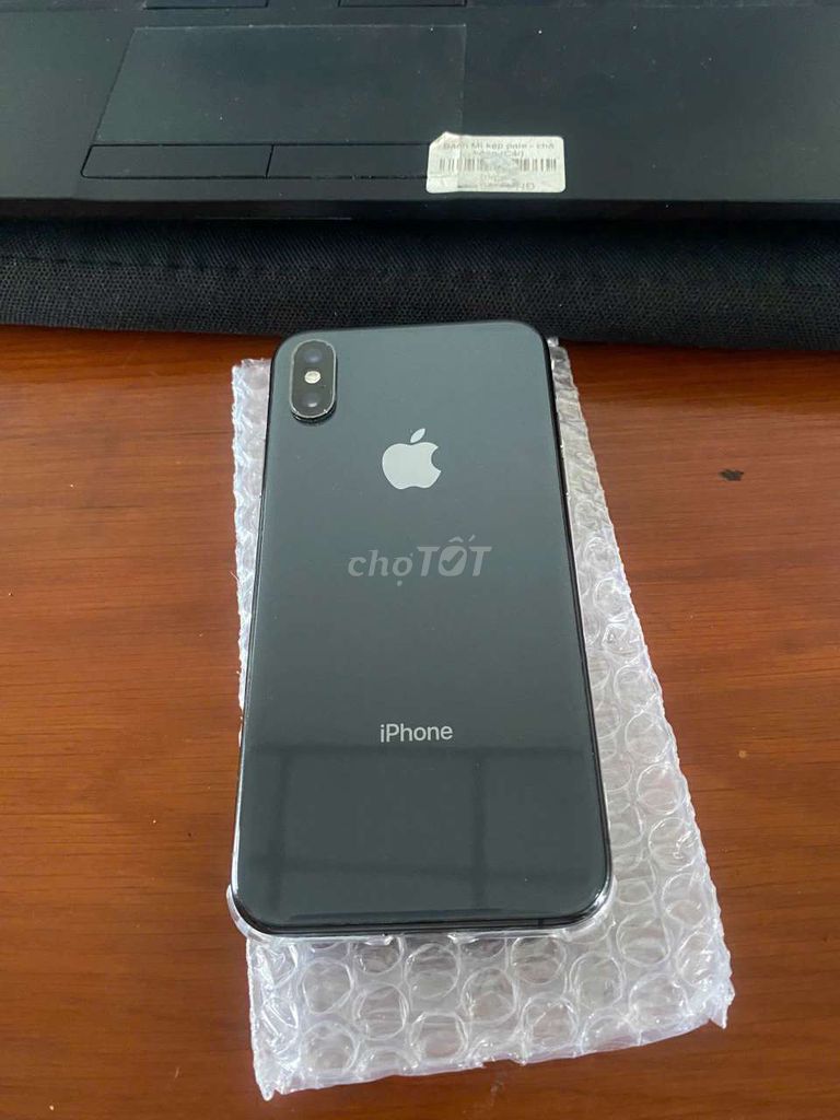iPhone Xs 64GB màu đen. Mua bán Điện thoại tại Huyện Thủ Thừa Long An được đăng bởi Hoàng Lâm hình 1