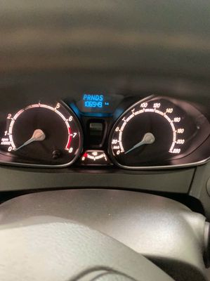 Ford Fiesta 2016 Titanium 1.5 AT - 10000 km. Mua bán Ô tô tại Quận Liên Chiểu Đà Nẵng được đăng bởi Trang