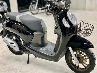 Honda Scoopy 2022 chính chủ BSTP đen bóng đẹp zin. Mua bán Xe máy tại Thành phố Thủ Đức Tp Hồ Chí Minh được đăng bởi Khương Phan