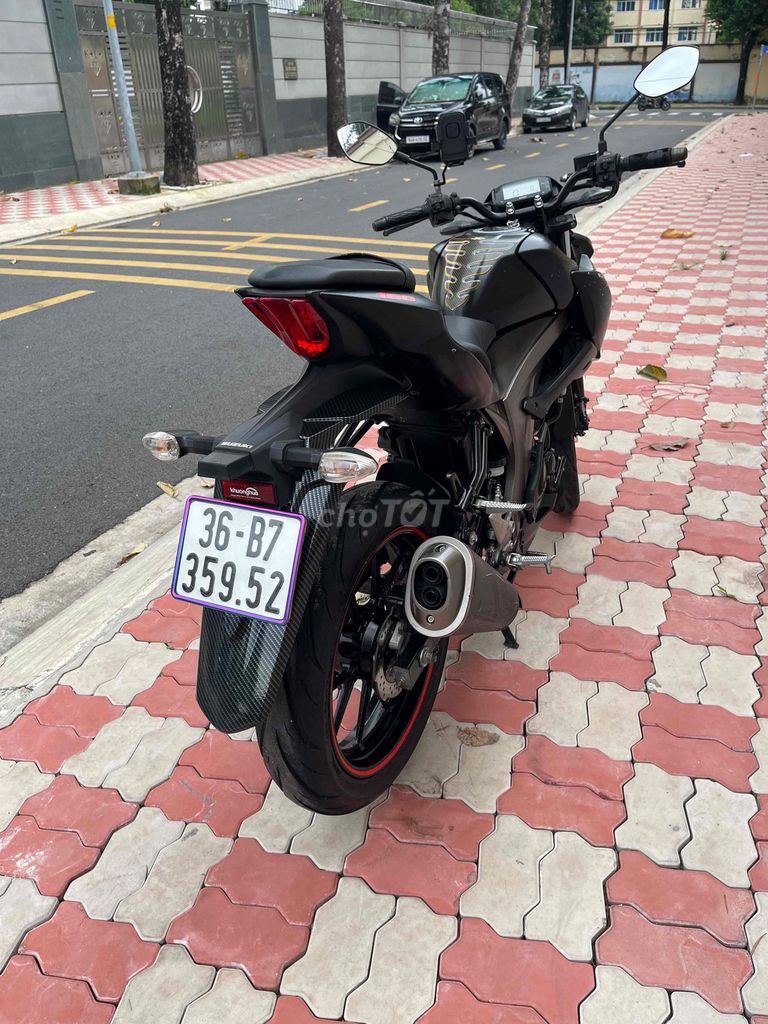 Suzuki GSX150 2019 Черный Спортивный мотоцикл