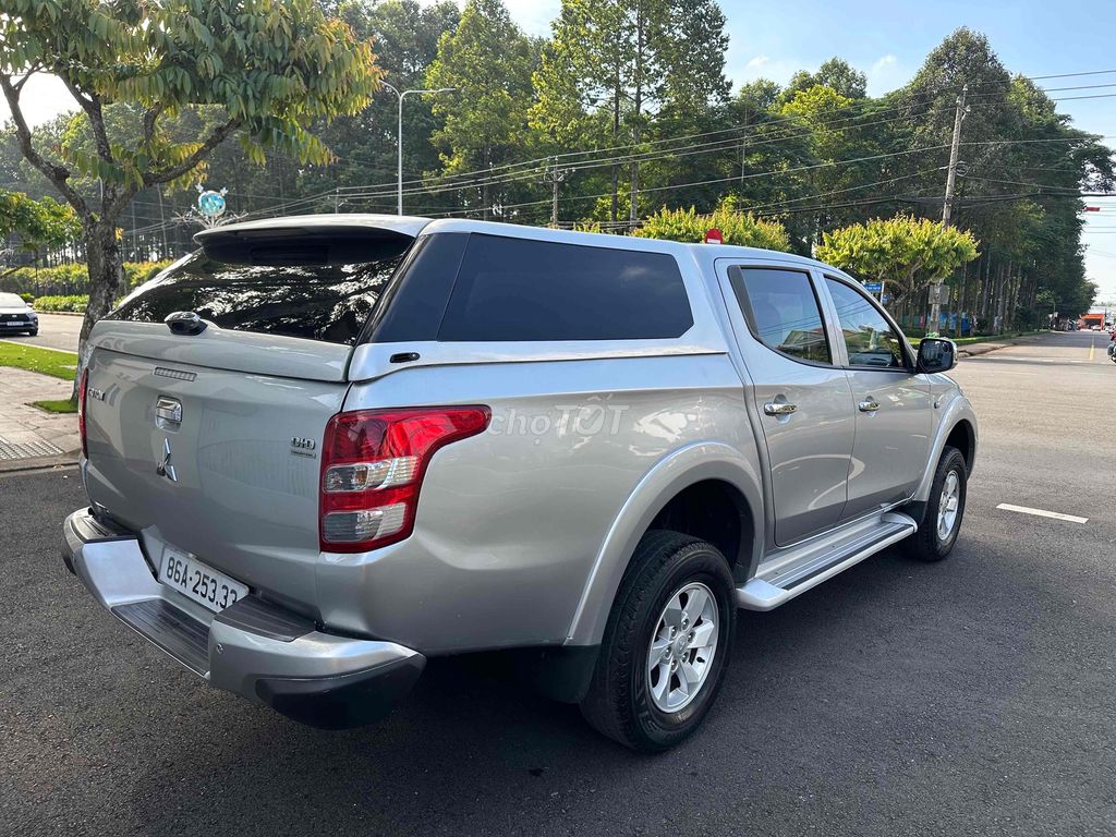 Bán Tải Triton 2017 số tự đông siêu bền tiết kiệm. Mua bán Ô tô tại Thành phố Long Khánh Đồng Nai được đăng bởi Cửa Hàng Xe Máy Thái Phong hình 3