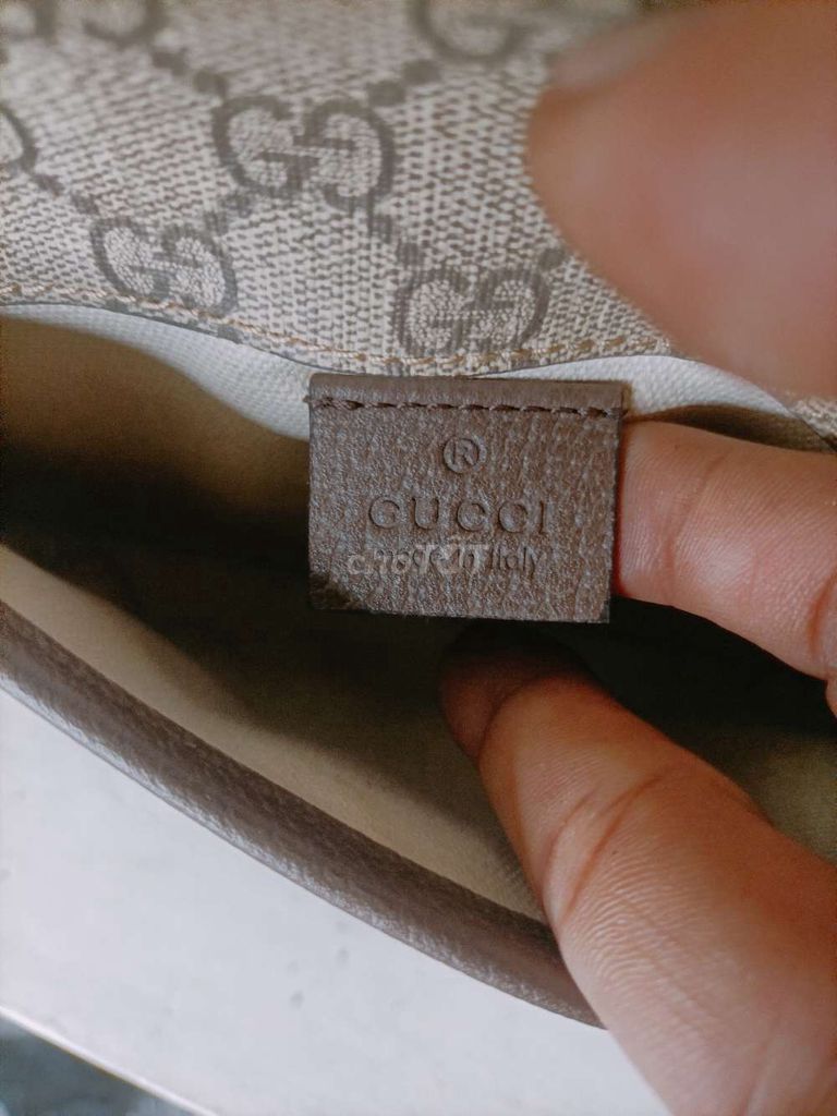 Túi bao tử chéo Gucci Italy aut. Mua bán Túi xách tại Quận Bình Tân Tp Hồ Chí Minh được đăng bởi Lee Thanh hình 5