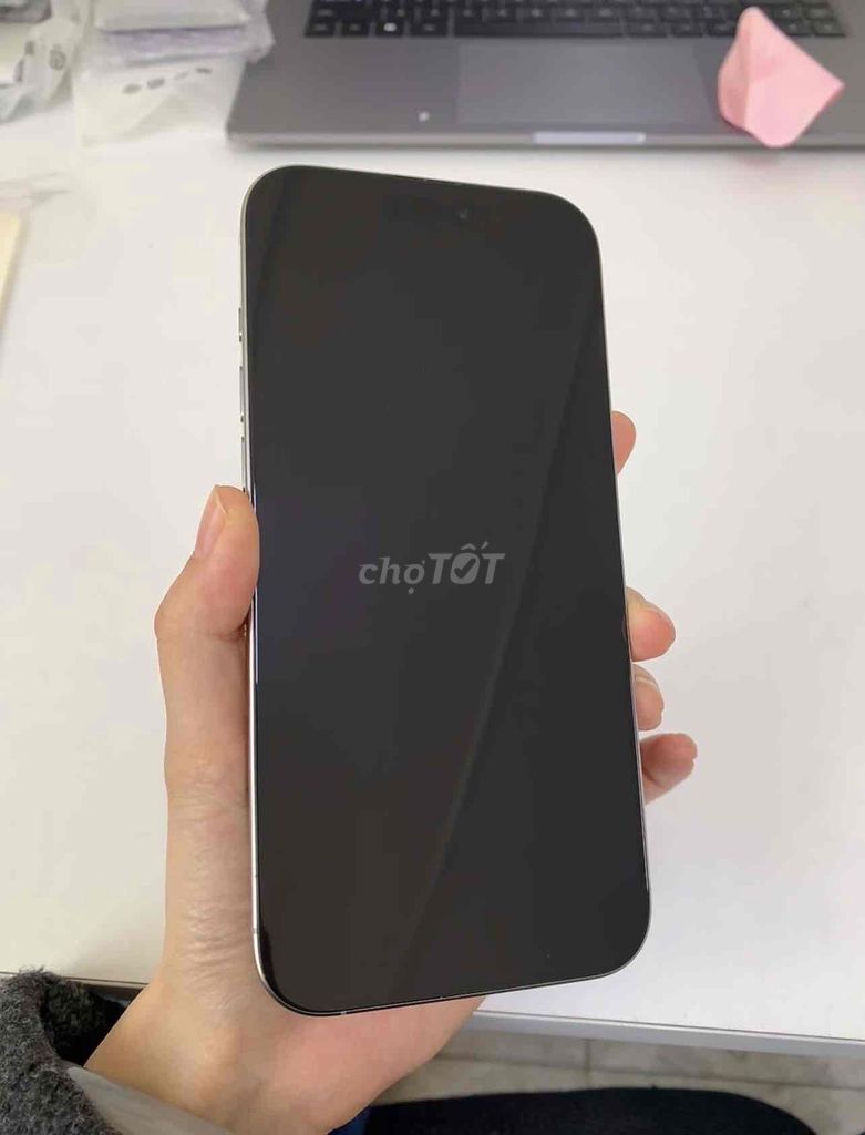 Apple iPhone 16 Pro Max 256GB Việt Nam. Mua bán Điện thoại tại Thành phố Dĩ An Bình Dương được đăng bởi Gia Hân hình 1